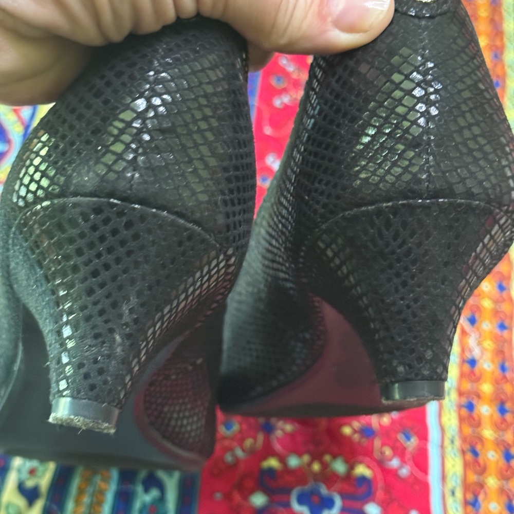 Anne Klein Black pumps - Picture 9 of 9